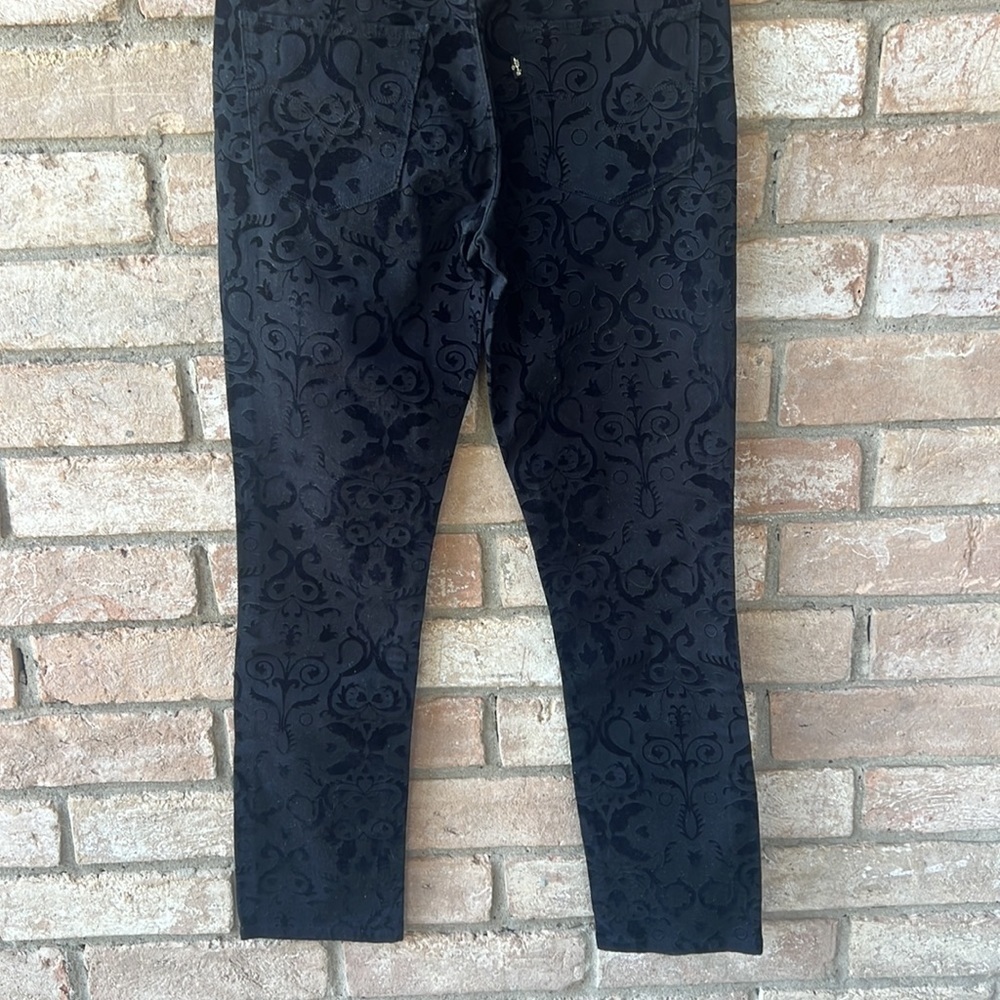 Levis Mid Rise Skinny Jeans - Picture 8 of 10